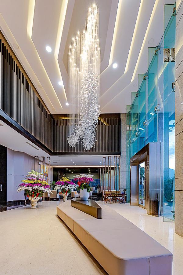 Le Sands Oceanfront Danang Hotel المظهر الخارجي الصورة